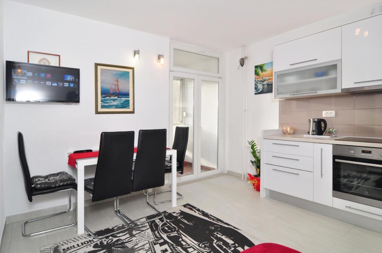 Full Equipped Flat Close To All Σπλιτ Εξωτερικό φωτογραφία